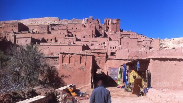 アイトベンハッドゥ アイトベンハッドゥ